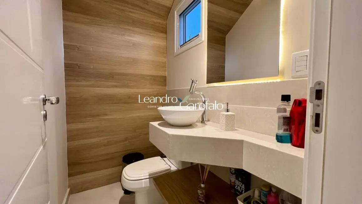 Casa com 4 quartos à venda e para alugar, 382m2 em Resende - RJ - imagem 8 Foto 8 de Casa com 4 quartos à venda e para alugar, 382m2 em Resende - RJ