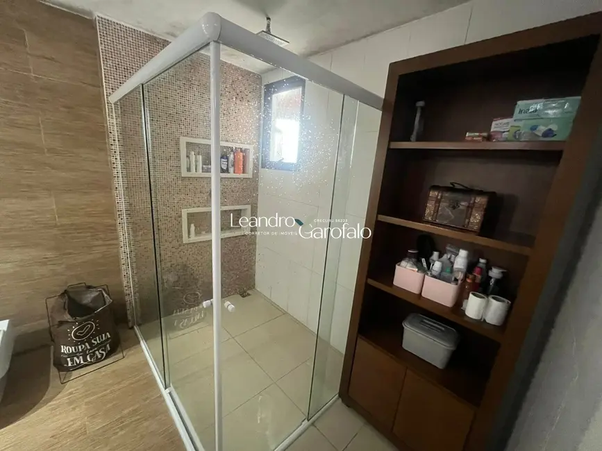 Apartamento com 4 quartos à venda, 177m2 em Jardim Jalisco, Resende - RJ - imagem 9 Foto 9 de Apartamento com 4 quartos à venda, 177m2 em Jardim Jalisco, Resende - RJ
