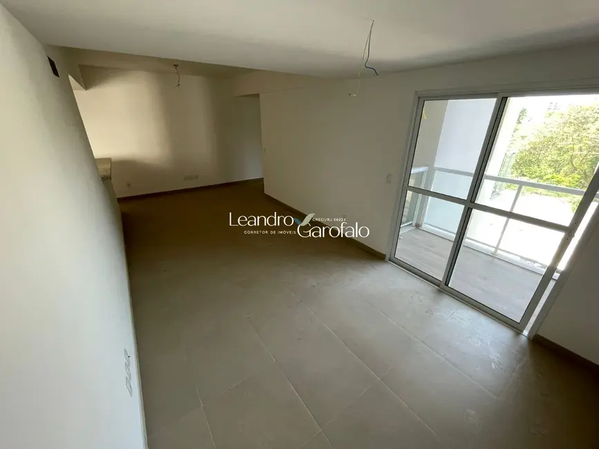 Foto 4 de Apartamento com 2 quartos à venda, 71m2 em Vila Julieta, Resende - RJ