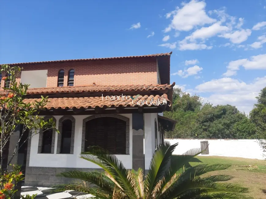Casa com 4 quartos à venda, 240m2 em Elite, Resende - RJ - imagem 3 Foto 3 de Casa com 4 quartos à venda, 240m2 em Elite, Resende - RJ
