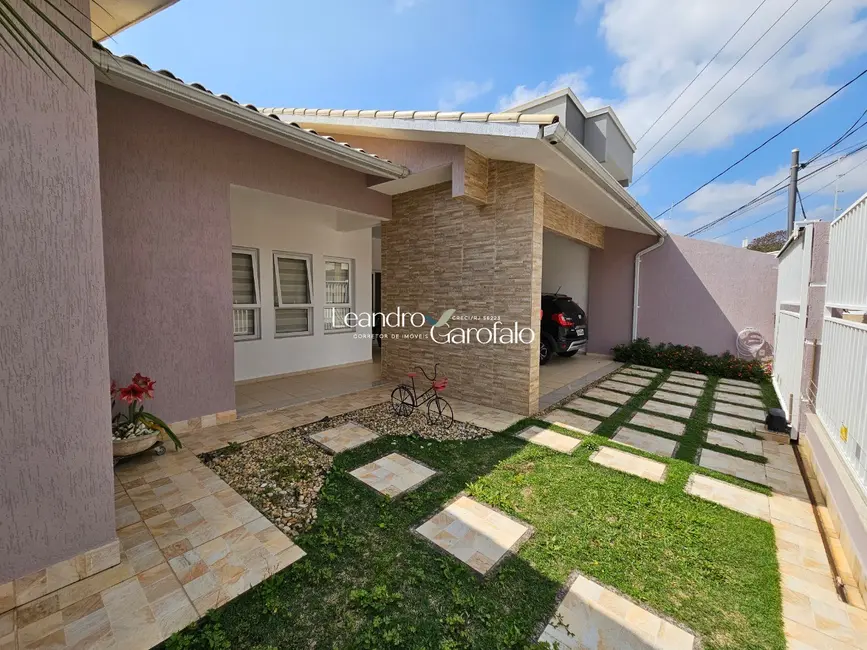 Casa com 4 quartos à venda, 280m2 em Parque Ipiranga, Resende - RJ - imagem 8 Foto 8 de Casa com 4 quartos à venda, 280m2 em Parque Ipiranga, Resende - RJ