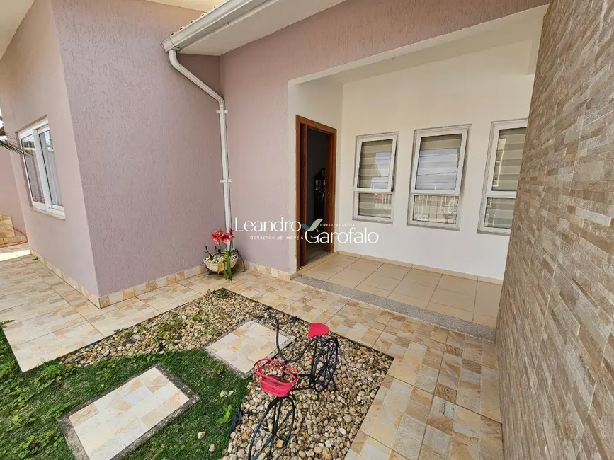 Casa com 4 quartos à venda, 280m2 em Parque Ipiranga, Resende - RJ - imagem 9 Foto 9 de Casa com 4 quartos à venda, 280m2 em Parque Ipiranga, Resende - RJ