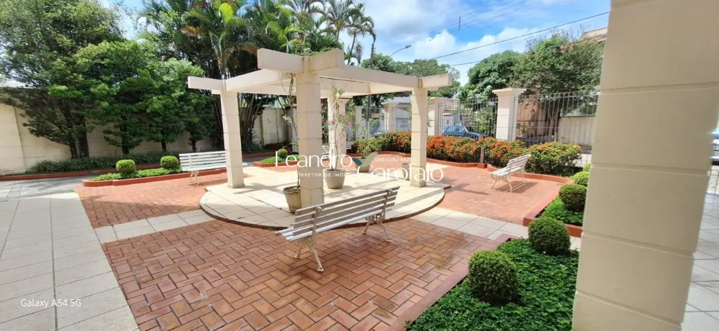 Apartamento com 3 quartos à venda, 168m2 em Centro, Resende - RJ - imagem 3 Foto 3 de Apartamento com 3 quartos à venda, 168m2 em Centro, Resende - RJ