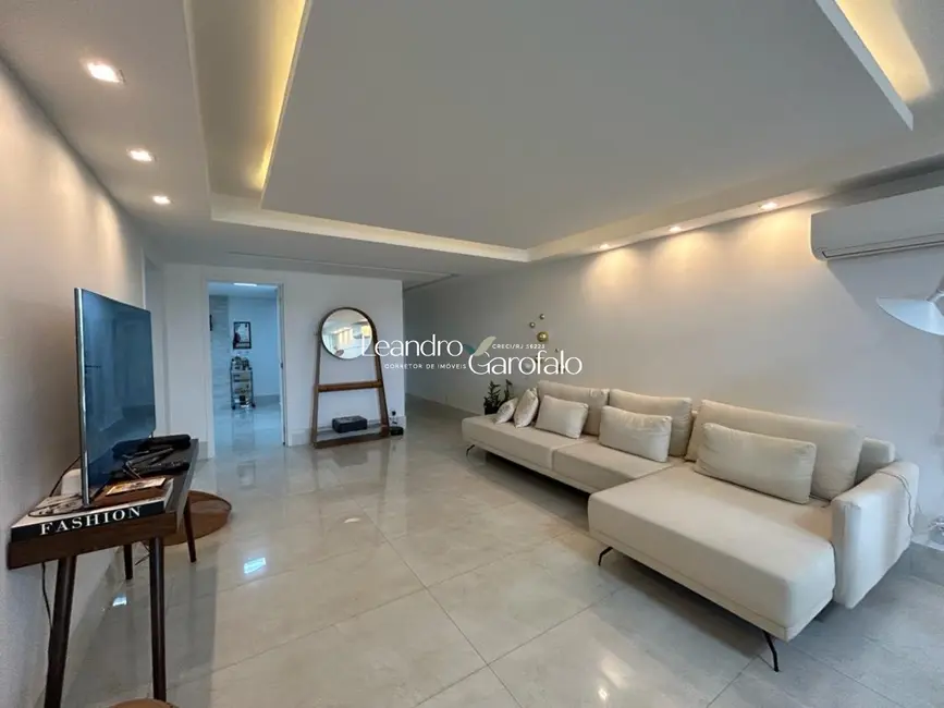 Apartamento com 3 quartos à venda, 160m2 em Parque Ipiranga, Resende - RJ - imagem 6 Foto 6 de Apartamento com 3 quartos à venda, 160m2 em Parque Ipiranga, Resende - RJ