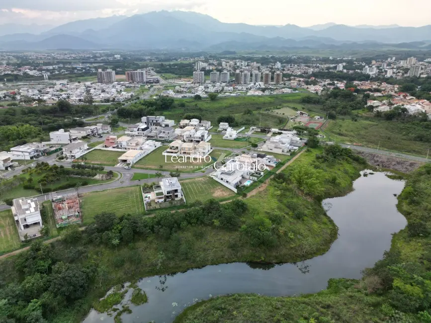 Terreno / Lote à venda, 485m2 em Resende - RJ - imagem 3 Foto 3 de Terreno / Lote à venda, 485m2 em Resende - RJ