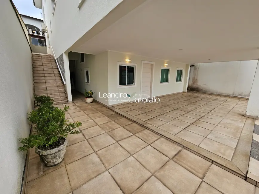 Casa com 4 quartos à venda, 363m2 em Jardim Brasília 2, Resende - RJ - imagem 4 Foto 4 de Casa com 4 quartos à venda, 363m2 em Jardim Brasília 2, Resende - RJ