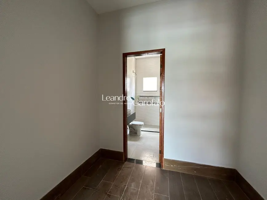 Casa com 3 quartos à venda, 105m2 em Parque Ipiranga, Resende - RJ - imagem 9 Foto 9 de Casa com 3 quartos à venda, 105m2 em Parque Ipiranga, Resende - RJ