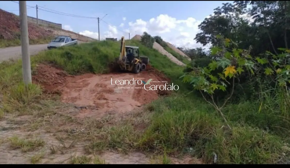 Foto 2 de Terreno / Lote à venda, 331m2 em Bela Vista, Resende - RJ