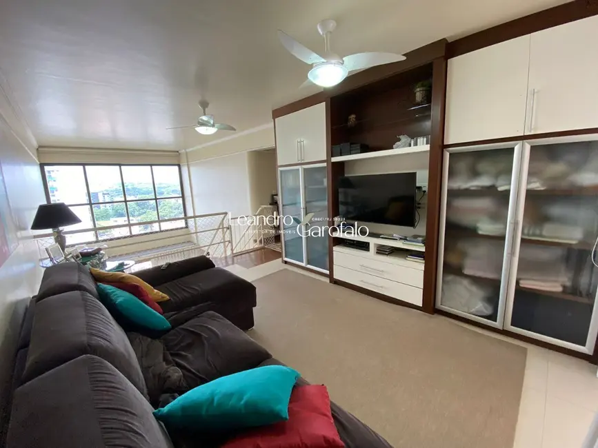 Apartamento com 3 quartos à venda, 390m2 em Jardim Jalisco, Resende - RJ - imagem 4 Foto 4 de Apartamento com 3 quartos à venda, 390m2 em Jardim Jalisco, Resende - RJ