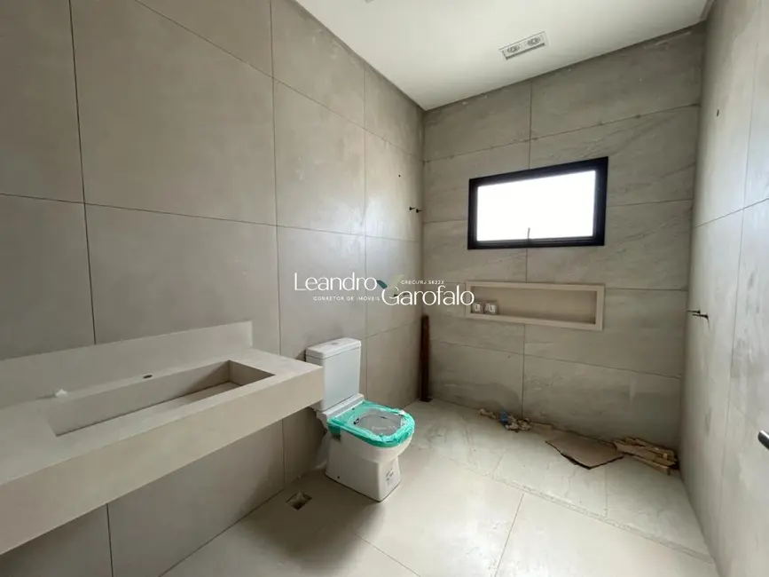 Foto 5 de Casa com 4 quartos à venda, 207m2 em Resende - RJ