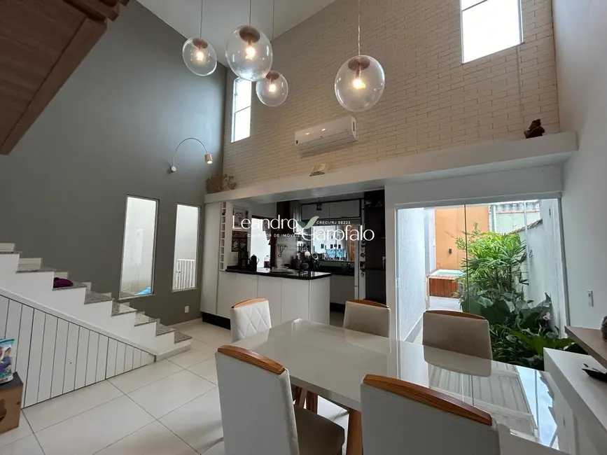 Foto 5 de Casa com 3 quartos à venda, 116m2 em Parque Ipiranga II, Resende - RJ