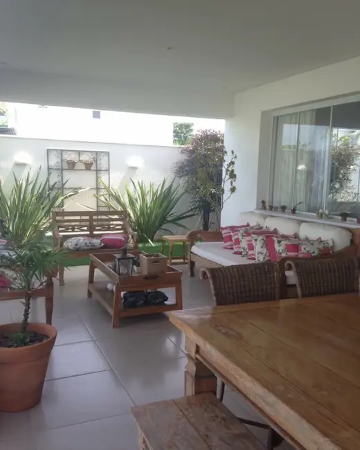 Foto 5 de Casa com 3 quartos à venda, 408m2 em Morada da Colina, Resende - RJ