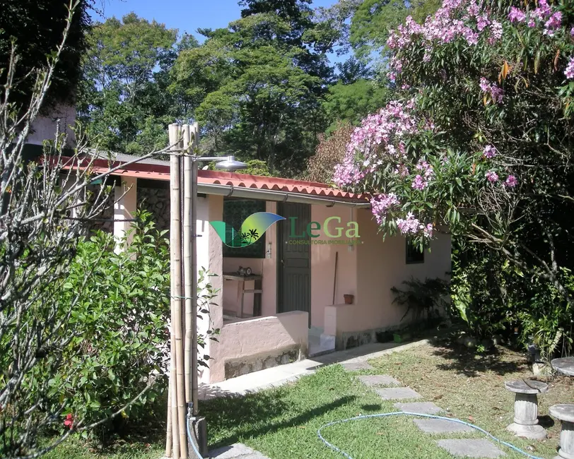 Foto 3 de Sítio / Rancho com 8 quartos à venda, 600m2 em Itatiaia - RJ