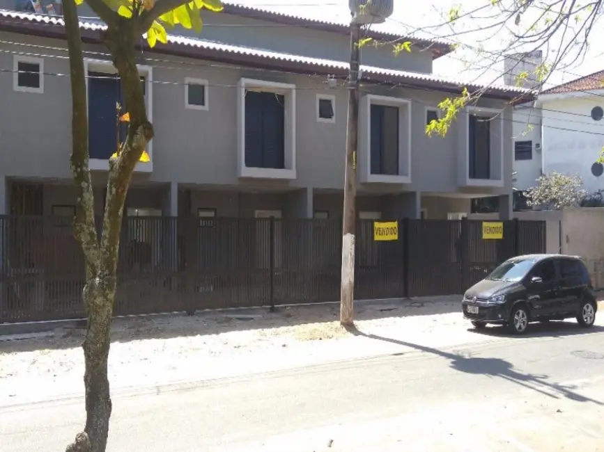 Foto 1 de Sobrado com 3 quartos à venda, 98m2 em Jardim Três Marias, Guaruja - SP