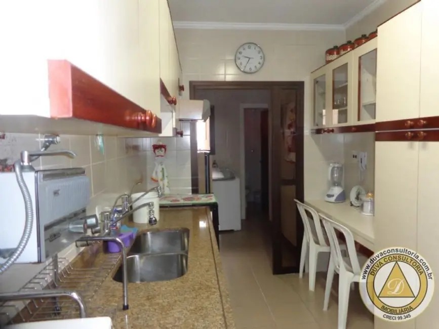 Foto 2 de Apartamento com 4 quartos à venda, 112m2 em Vila Alzira, Guaruja - SP