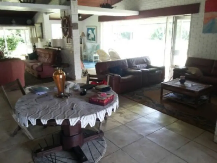 Foto 2 de Casa com 5 quartos à venda, 700m2 em Balneário Praia do Pernambuco, Guaruja - SP