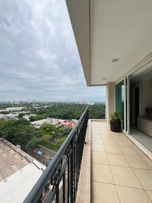 Foto 1 de Apartamento com 3 quartos à venda, 246m2 em Maringa - PR