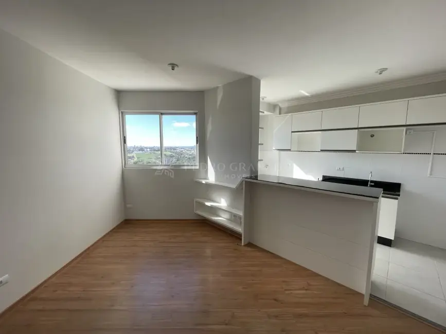 Foto 2 de Apartamento com 2 quartos para alugar, 49m2 em Maringa - PR