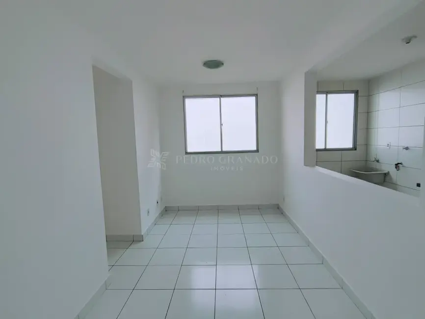 Foto 1 de Apartamento com 3 quartos à venda, 60m2 em Maringa - PR