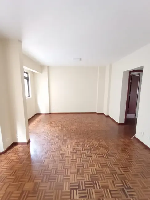 Foto 1 de Apartamento com 3 quartos para alugar, 87m2 em Maringa - PR