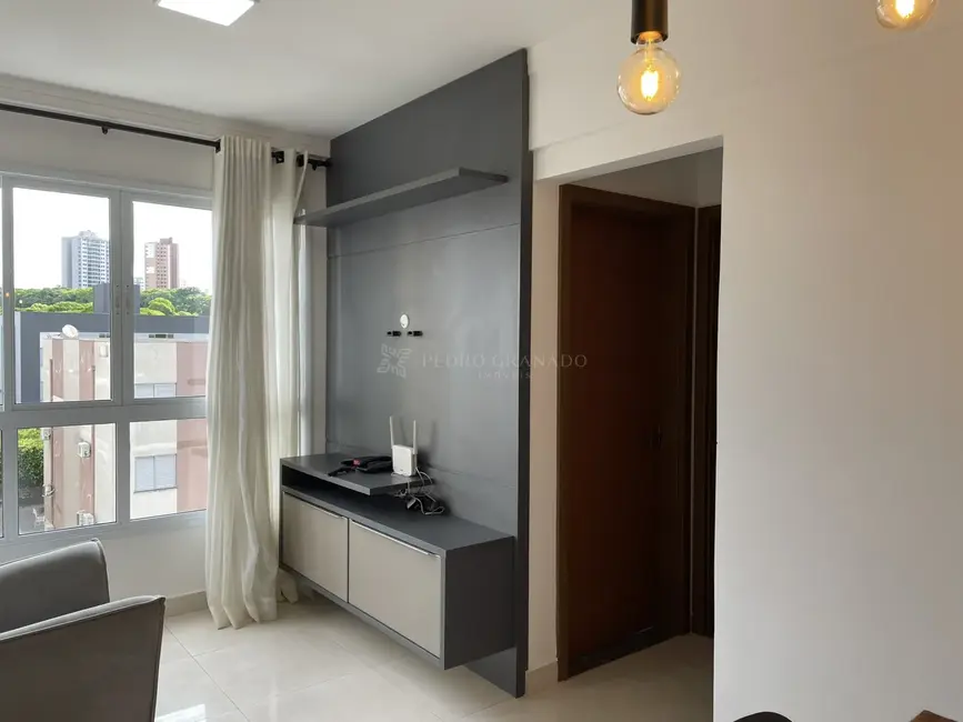 Foto 2 de Apartamento com 2 quartos para alugar, 46m2 em Maringa - PR