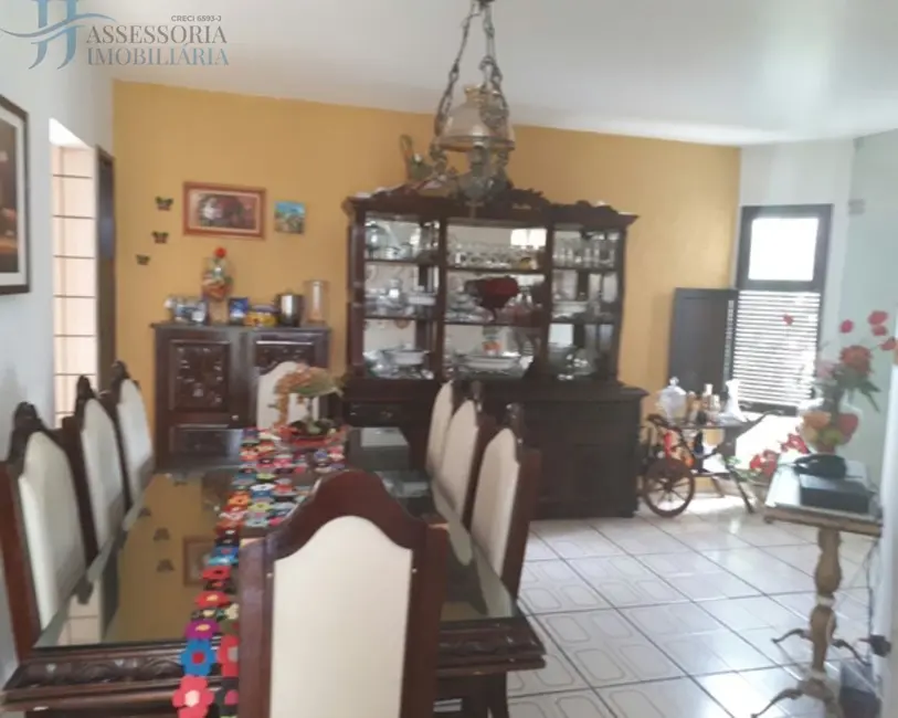 Foto 1 de Casa com 4 quartos à venda, 255m2 em Capim Macio, Natal - RN