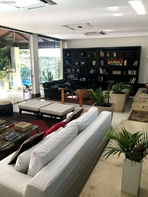 Casa de Condomínio com 6 quartos à venda, 760m2 em Candelária, Natal - RN - imagem 4 Foto 4 de Casa de Condomínio com 6 quartos à venda, 760m2 em Candelária, Natal - RN