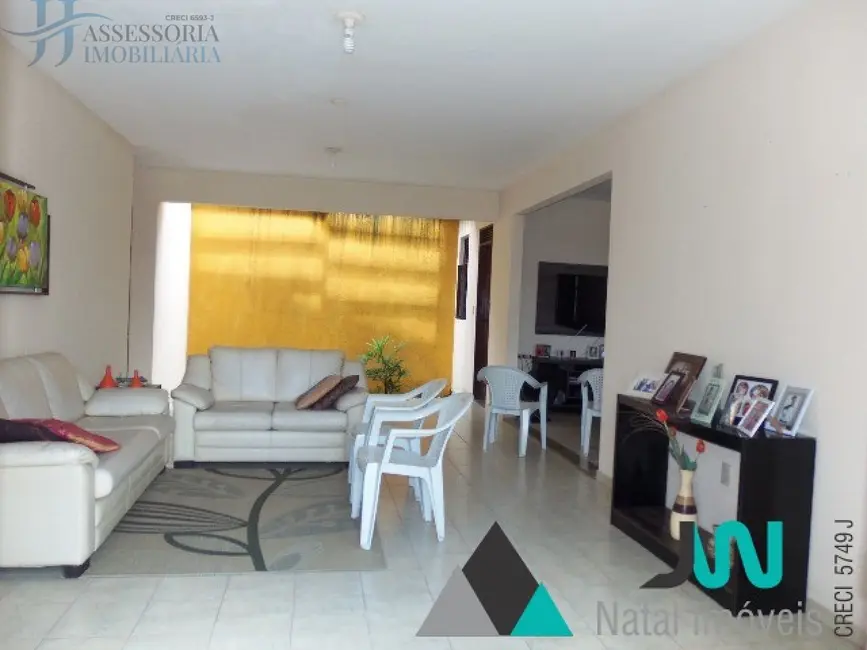 Casa com 3 quartos à venda, 220m2 em Emaús, Parnamirim - RN - imagem 5 Foto 5 de Casa com 3 quartos à venda, 220m2 em Emaús, Parnamirim - RN