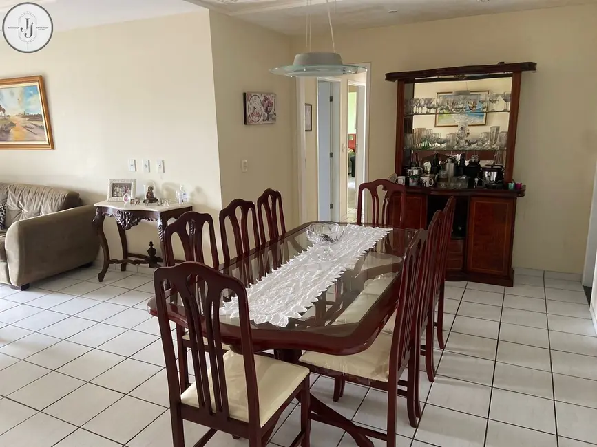 Foto 1 de Apartamento com 4 quartos à venda, 168m2 em Barro Vermelho, Natal - RN