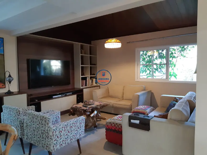 Foto 3 de Casa de Condomínio com 4 quartos à venda, 297m2 em Pium (Distrito Litoral), Parnamirim - RN