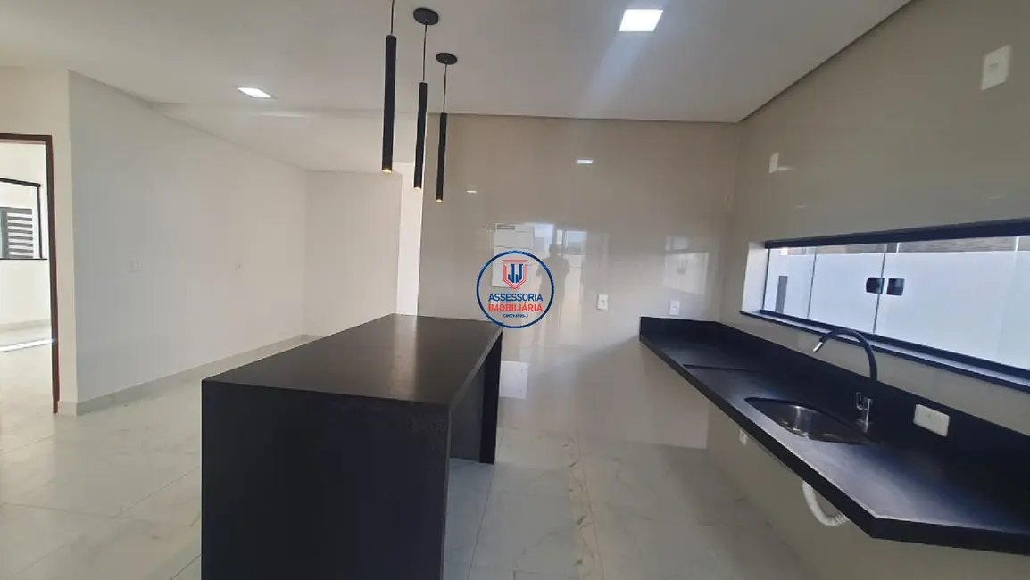 Foto 2 de Casa de Condomínio com 3 quartos à venda, 140m2 em Cajupiranga, Parnamirim - RN