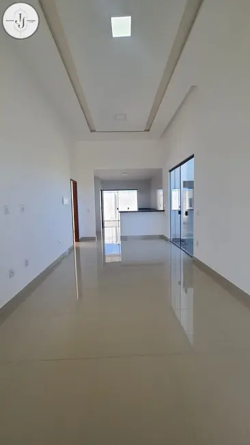 Foto 3 de Casa de Condomínio com 3 quartos à venda, 123m2 em Cajupiranga, Parnamirim - RN