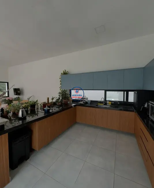 Casa de Condomínio com 4 quartos à venda, 250m2 em Cajupiranga, Parnamirim - RN - imagem 6 Foto 6 de Casa de Condomínio com 4 quartos à venda, 250m2 em Cajupiranga, Parnamirim - RN