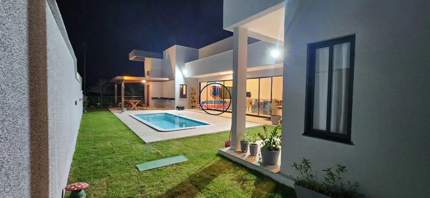 Casa de Condomínio com 4 quartos à venda, 250m2 em Cajupiranga, Parnamirim - RN - imagem 4 Foto 4 de Casa de Condomínio com 4 quartos à venda, 250m2 em Cajupiranga, Parnamirim - RN