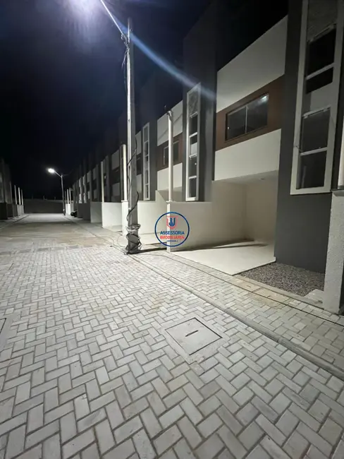 Foto 5 de Casa com 2 quartos à venda, 97m2 em Santos Reis, Parnamirim - RN