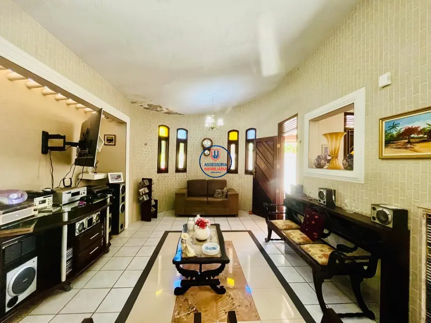 Foto 1 de Casa com 3 quartos à venda, 248m2 em Ponta Negra, Natal - RN