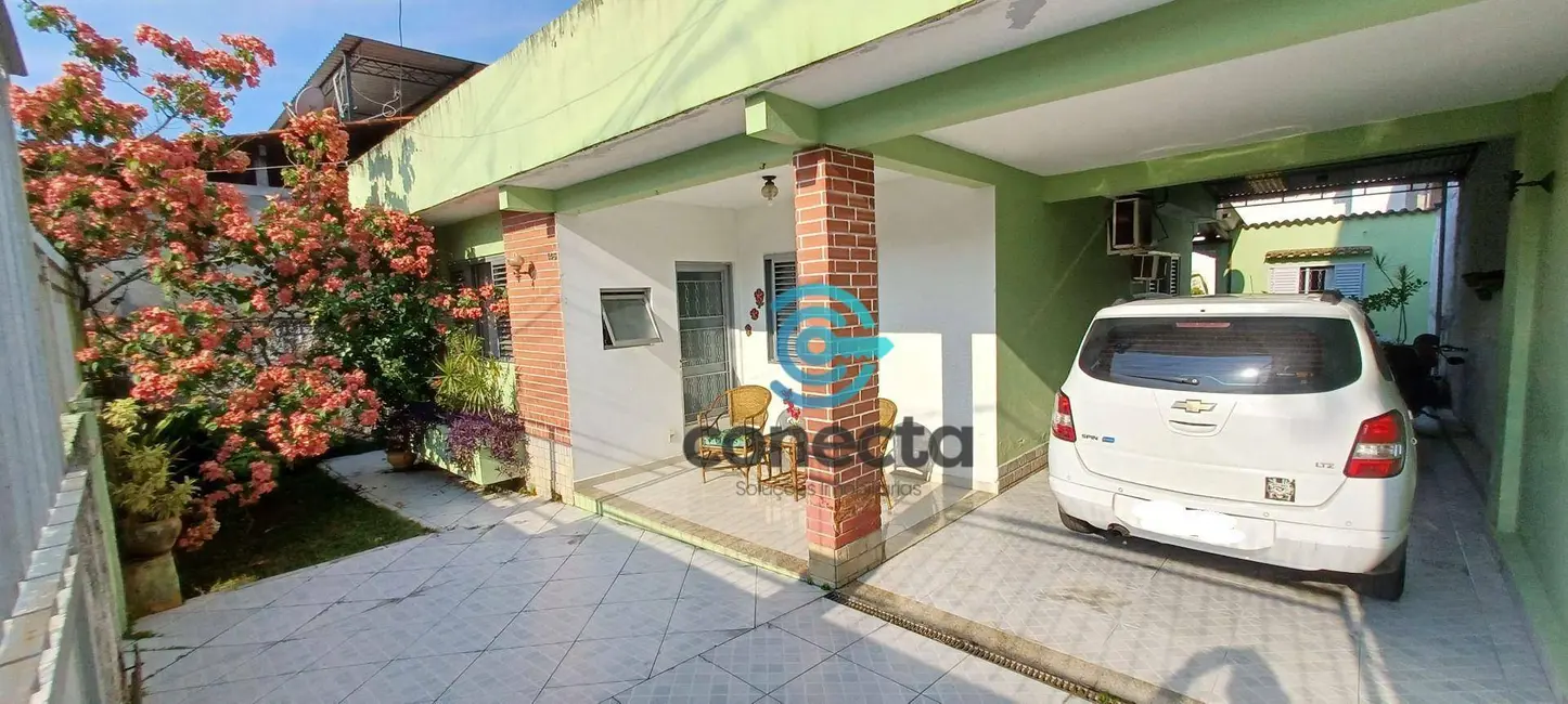 Foto 1 de Casa com 3 quartos à venda, 360m2 em Santa Bárbara, Niteroi - RJ