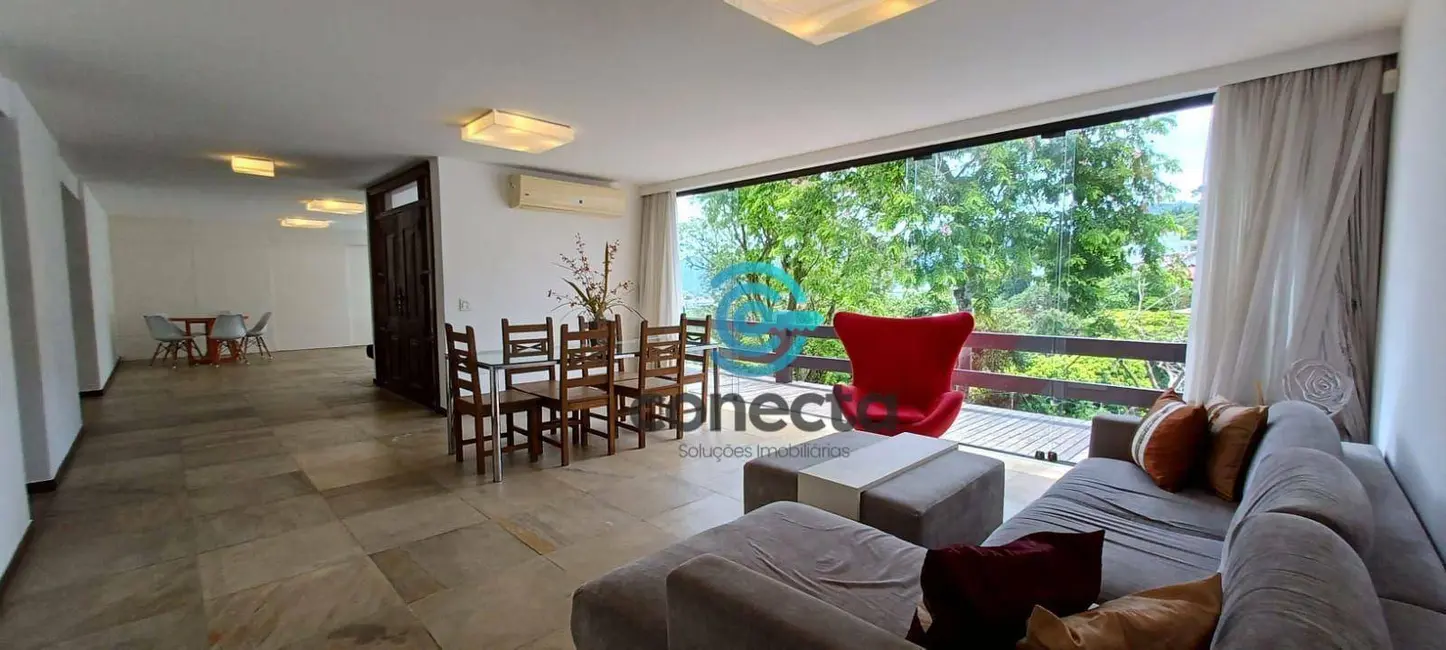 Foto 3 de Casa de Condomínio com 6 quartos à venda, 1633m2 em Piratininga, Niteroi - RJ