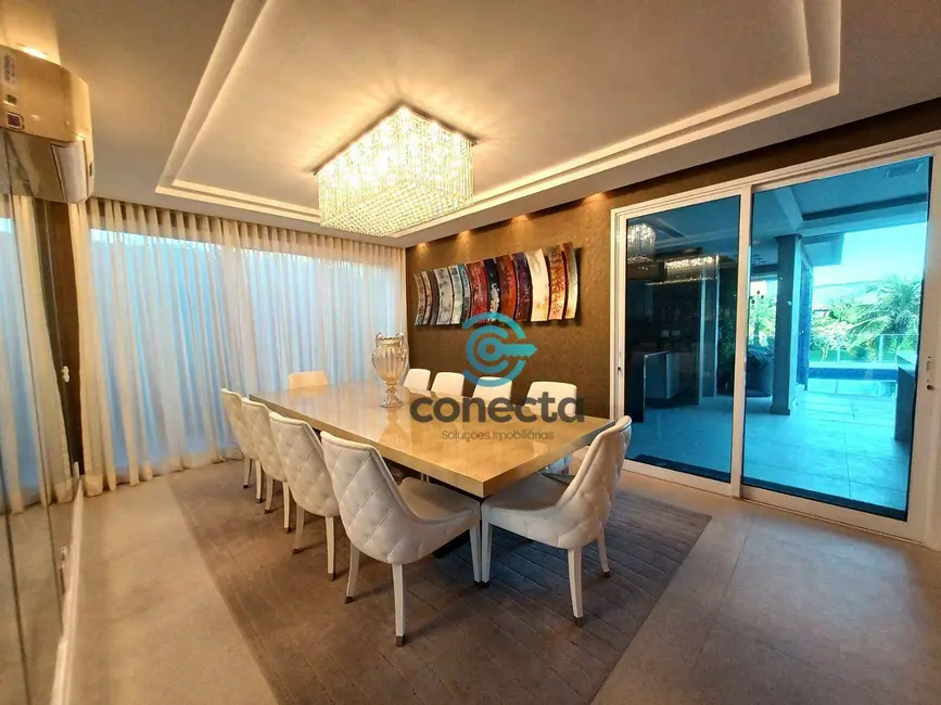 Foto 8 de Casa com 4 quartos à venda e para alugar, 600m2 em Camboinhas, Niteroi - RJ