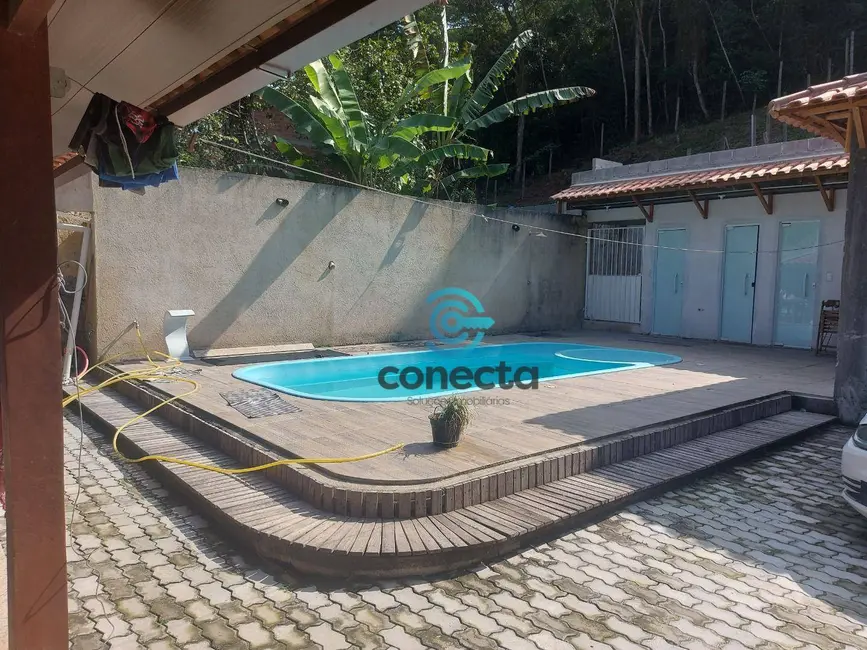 Foto 2 de Casa com 3 quartos à venda e para alugar, 1350m2 em Engenho do Mato, Niteroi - RJ