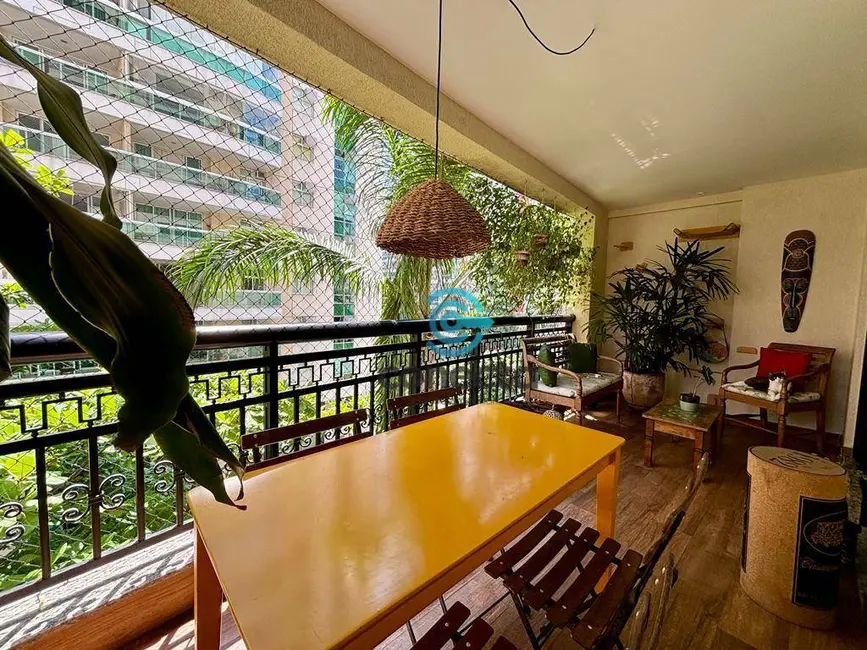 Foto 9 de Apartamento com 3 quartos à venda, 119m2 em Icaraí, Niteroi - RJ