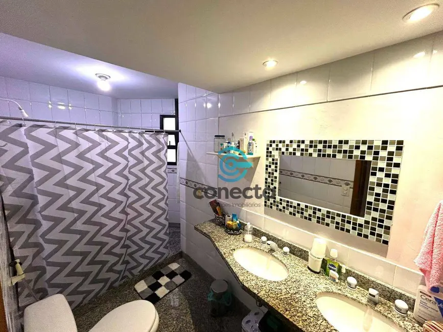 Foto 9 de Apartamento com 4 quartos à venda, 190m2 em Santa Rosa, Niteroi - RJ