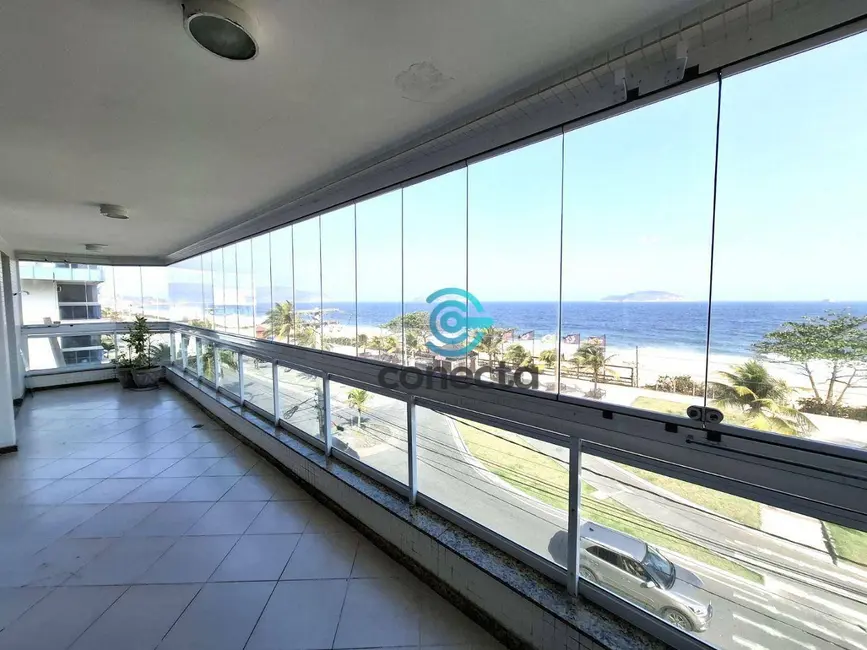 Foto 2 de Apartamento com 4 quartos à venda, 141m2 em Piratininga, Niteroi - RJ