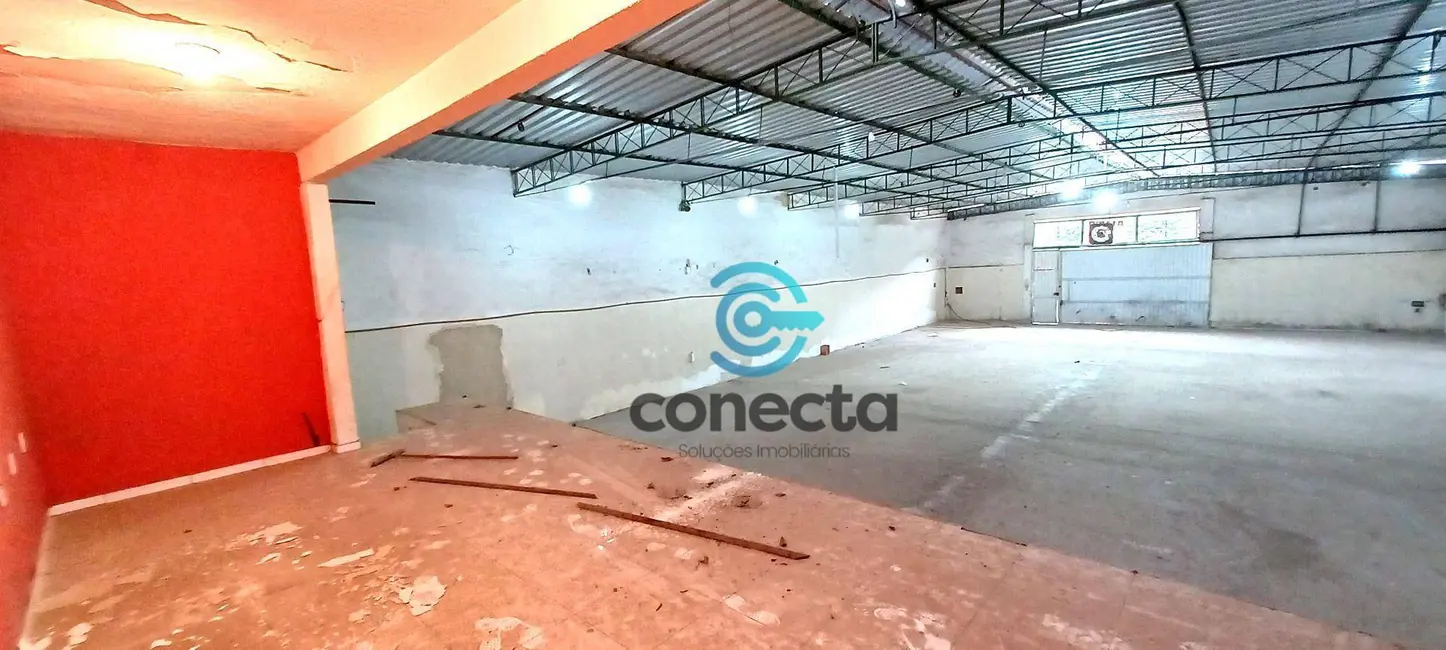 Armazém / Galpão para alugar, 450m2 em Engenho do Mato, Niteroi - RJ - imagem 6 Foto 6 de Armazém / Galpão para alugar, 450m2 em Engenho do Mato, Niteroi - RJ