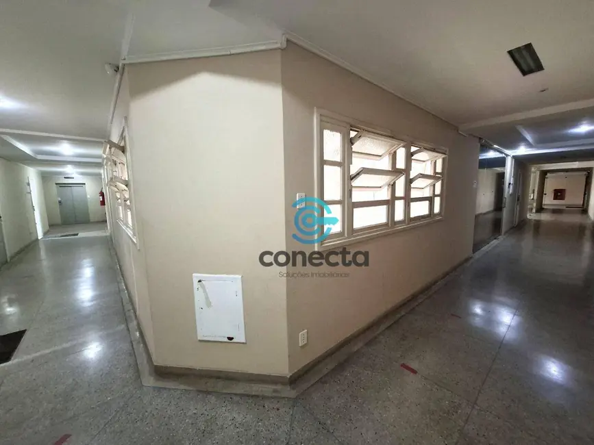 Sala Comercial à venda e para alugar, 52m2 em Centro, Niteroi - RJ - imagem 9 Foto 9 de Sala Comercial à venda e para alugar, 52m2 em Centro, Niteroi - RJ
