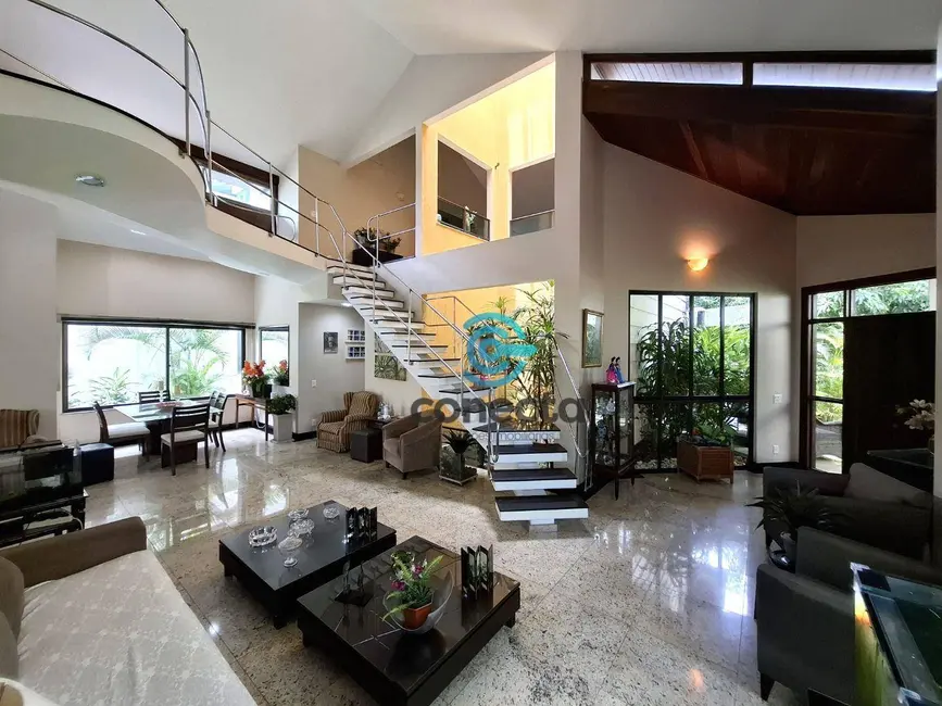 Foto 3 de Casa de Condomínio com 6 quartos à venda, 536m2 em Itacoatiara, Niteroi - RJ