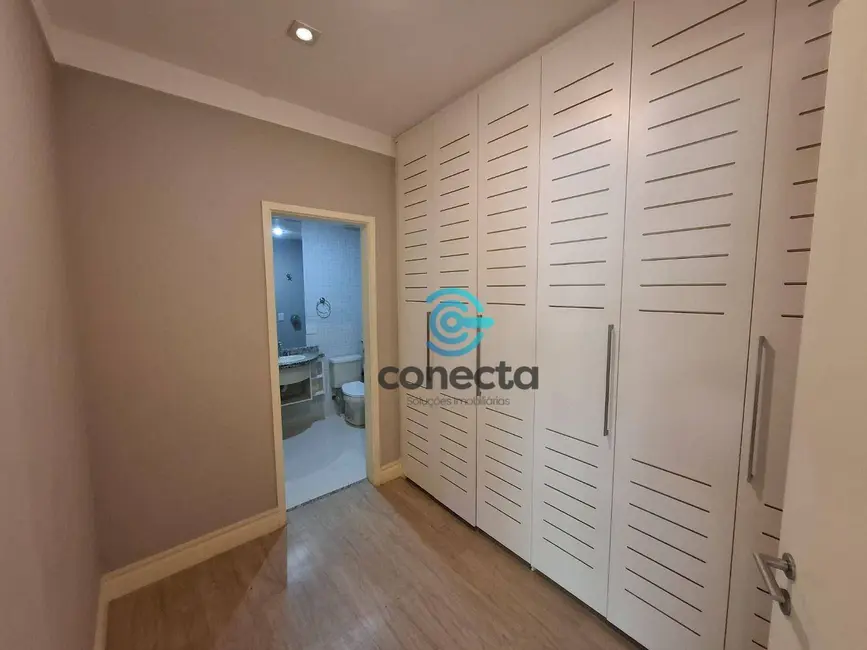 Apartamento com 1 quarto à venda e para alugar, 60m2 em Gragoatá, Niteroi - RJ - imagem 8 Foto 8 de Apartamento com 1 quarto à venda e para alugar, 60m2 em Gragoatá, Niteroi - RJ