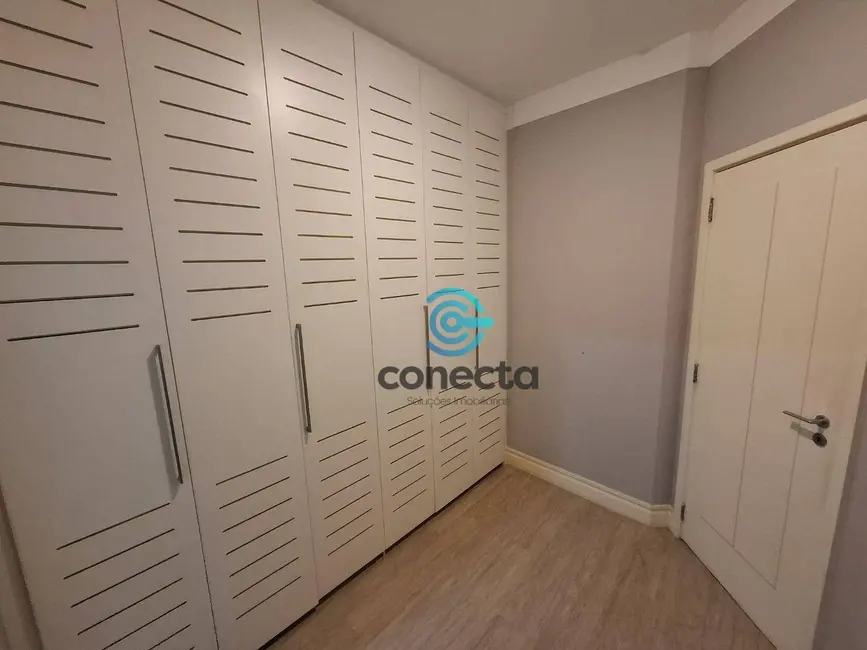 Apartamento com 1 quarto à venda e para alugar, 60m2 em Gragoatá, Niteroi - RJ - imagem 9 Foto 9 de Apartamento com 1 quarto à venda e para alugar, 60m2 em Gragoatá, Niteroi - RJ
