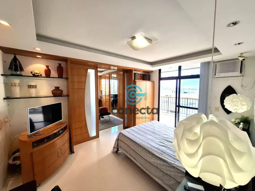 Cobertura com 4 quartos à venda, 295m2 em Icaraí, Niteroi - RJ - imagem 9 Foto 9 de Cobertura com 4 quartos à venda, 295m2 em Icaraí, Niteroi - RJ