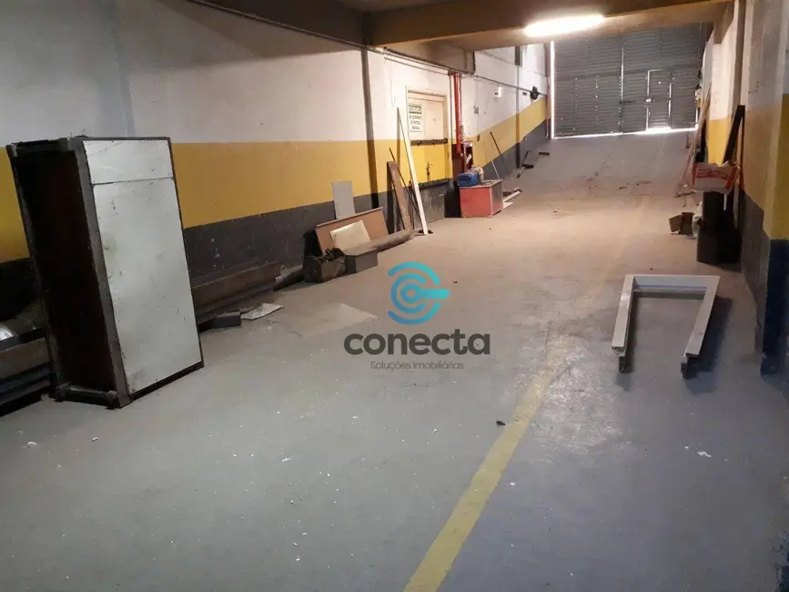 Armazém / Galpão à venda e para alugar, 2300m2 em Covanca, Sao Goncalo - RJ - imagem 7 Foto 7 de Armazém / Galpão à venda e para alugar, 2300m2 em Covanca, Sao Goncalo - RJ